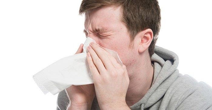 Thuốc Aerius giúp giảm nhanh các triệu chứng dị ứng như hắt hơi, sổ mũi.