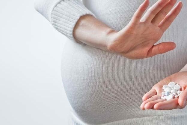 Phụ nữ có thai cần tránh sử dụng Omeprazol.